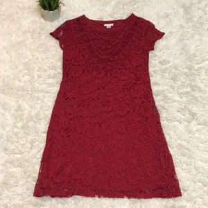 🔥5/25 sale🔥Xhilaration lace form fitting dress